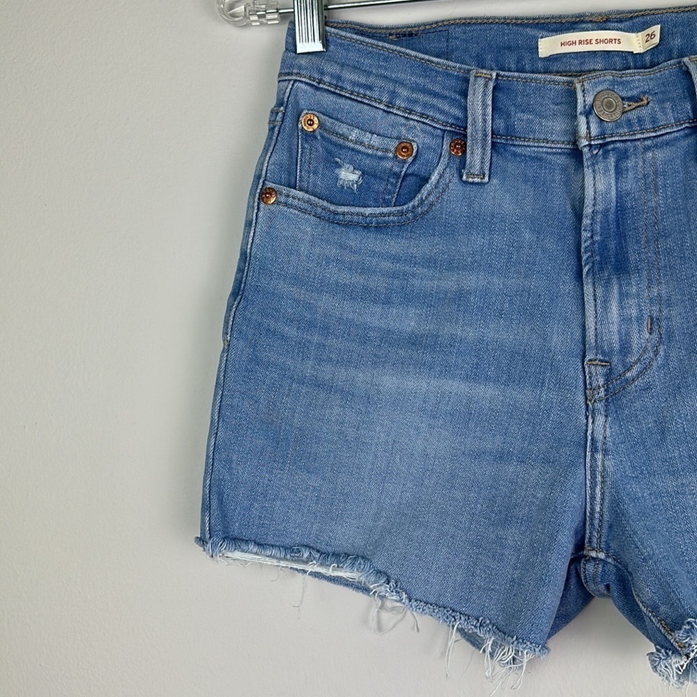 Levi’s Frayed Hem Blue Denim Cutoffs Festival High Waist Stretchy 26 Jean Shorts - Picture 4 of 16